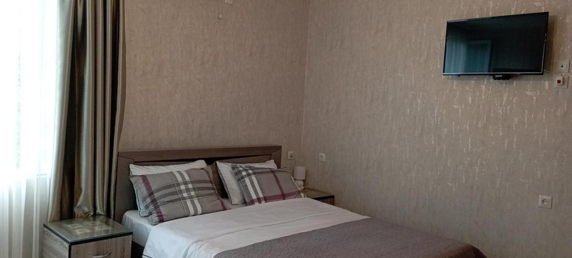 Guesthouse Next To Beach Батуми Екстериор снимка