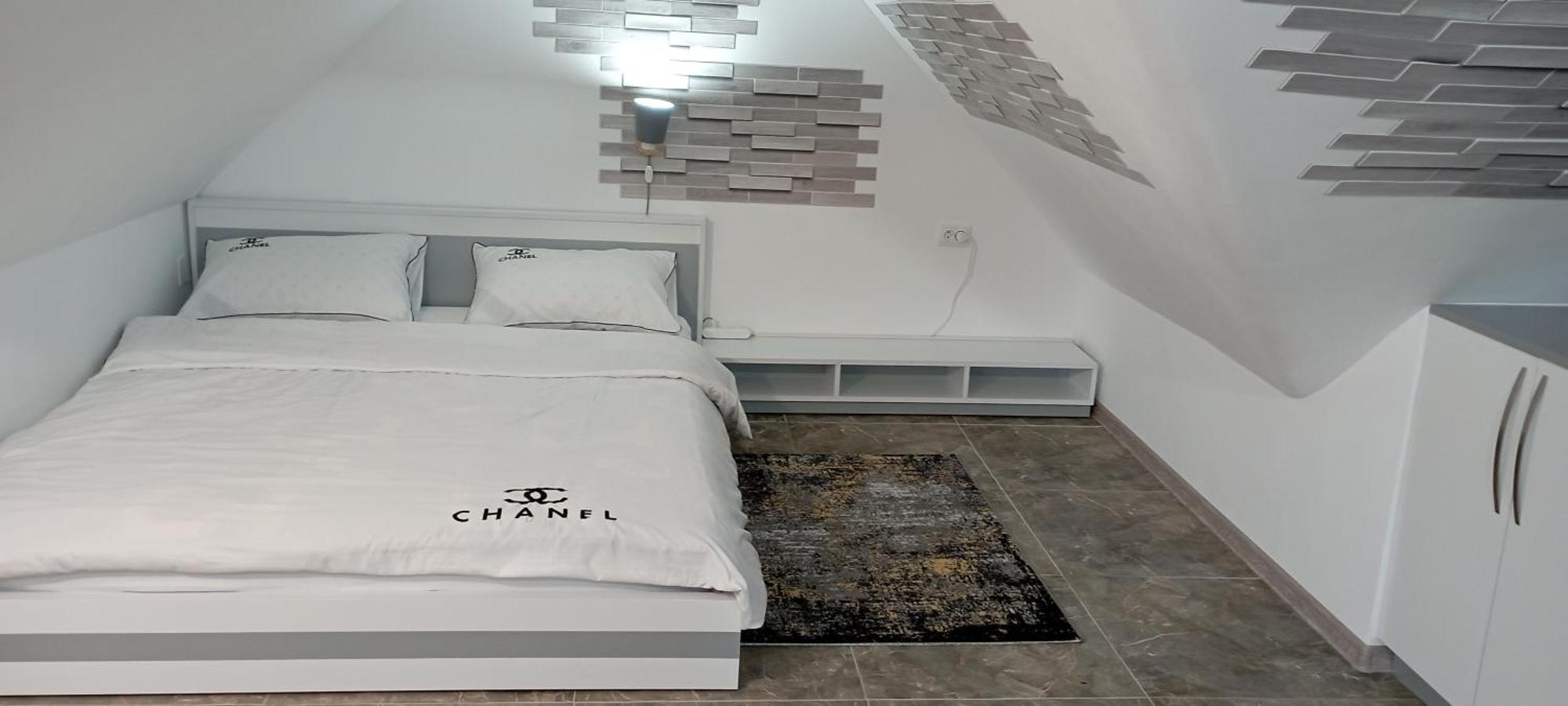 Guesthouse Next To Beach Батуми Екстериор снимка