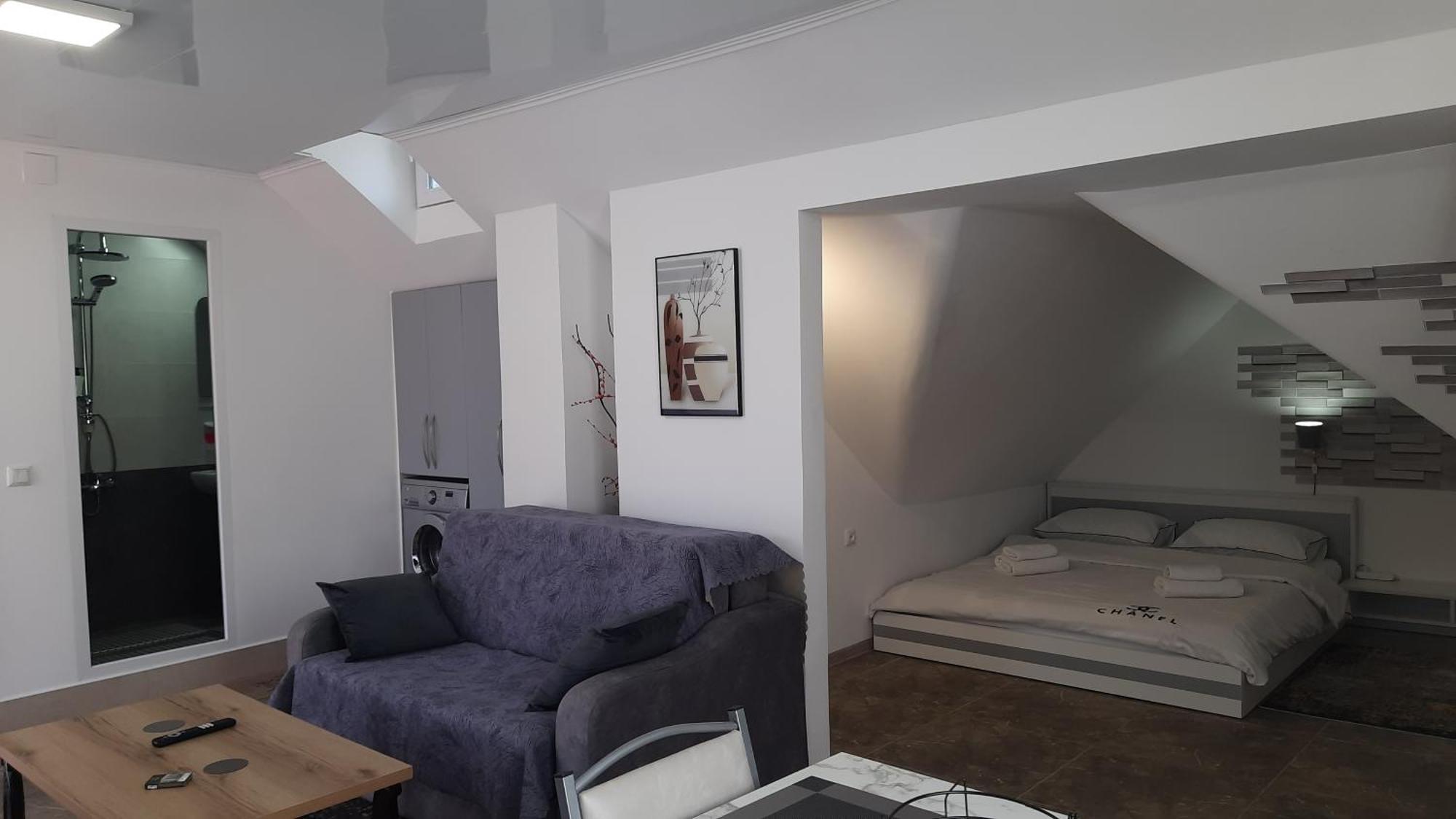 Guesthouse Next To Beach Батуми Екстериор снимка